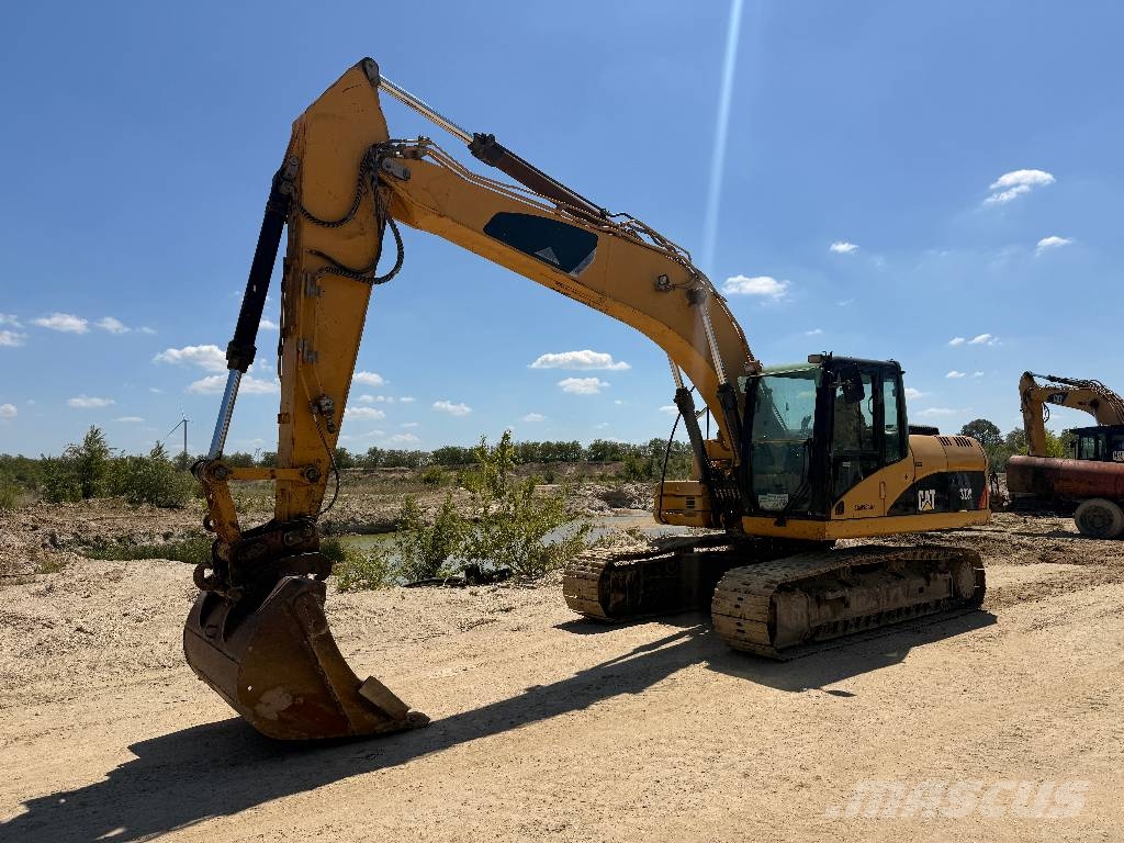 CAT 323 D Excavadoras sobre orugas