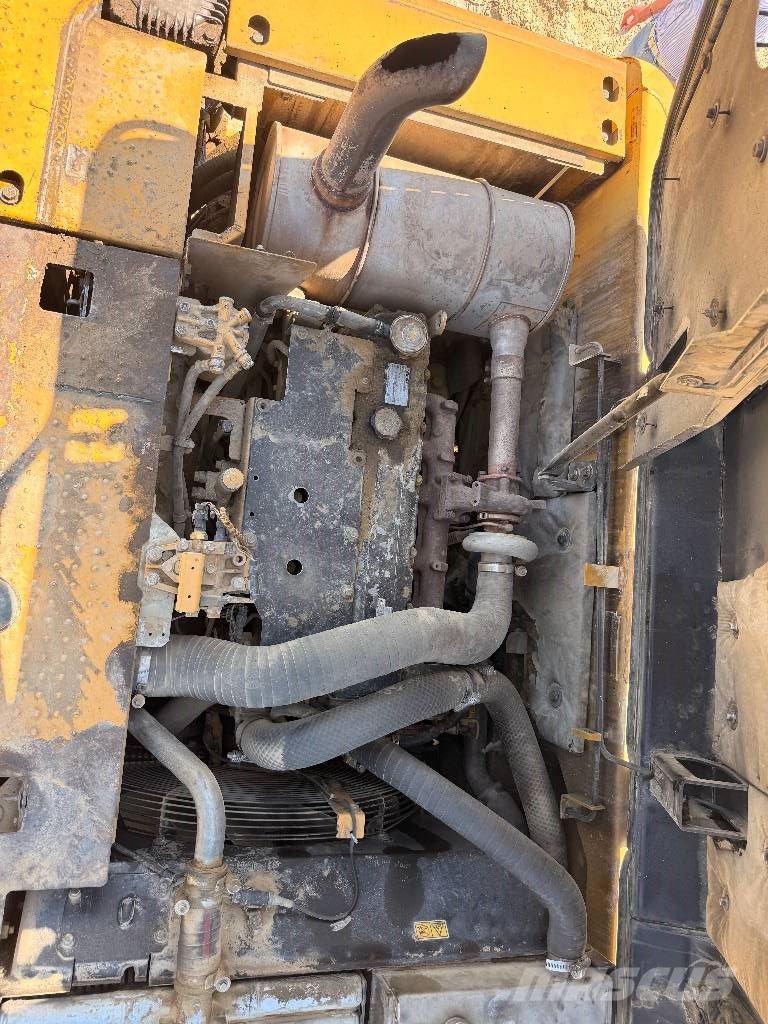 CAT 323 D Excavadoras sobre orugas