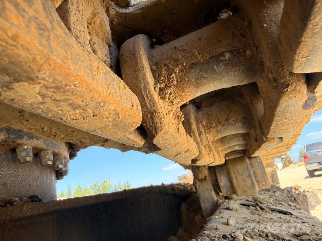 CAT 323 D Excavadoras sobre orugas