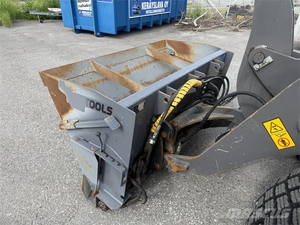 Volvo L30GS لوادر بعجل