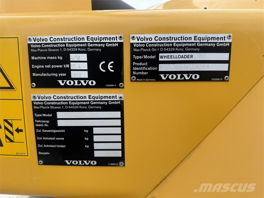 Volvo L30GS لوادر بعجل