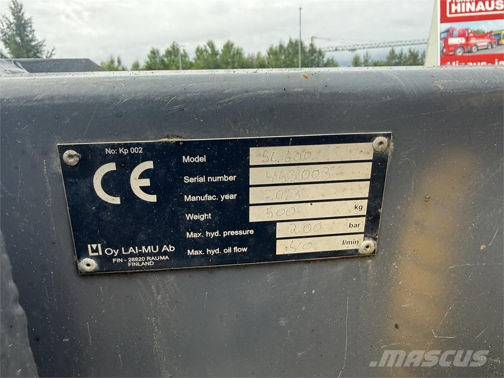Volvo L30GS لوادر بعجل