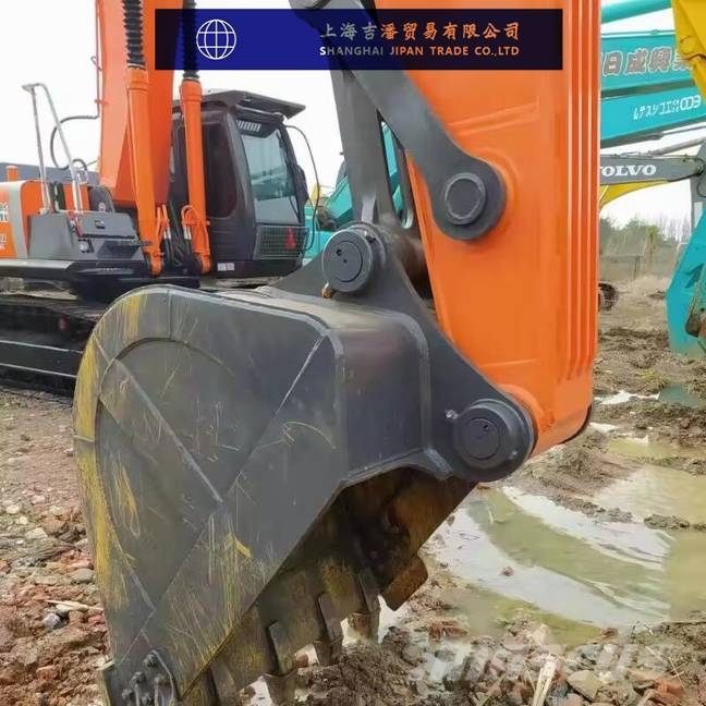 Hitachi ZX 350 حفارات زحافة