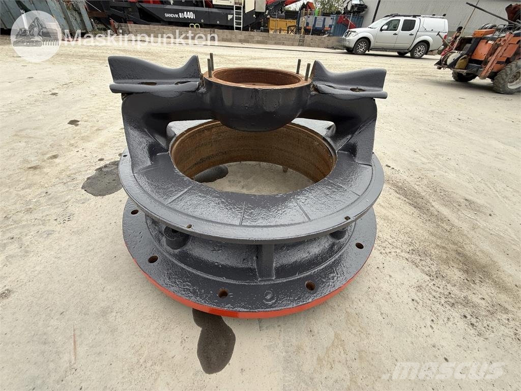 Sandvik CH 3000 Mobilni drobilniki