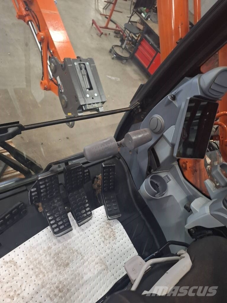 Hitachi ZX 210 LC - 7 LONG REACH , UTHYRES Vikšriniai ekskavatoriai