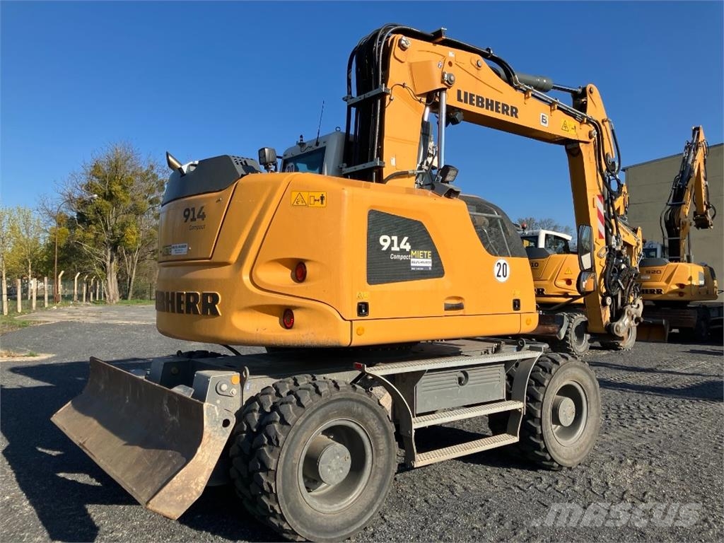 Liebherr A914 Compact Bageri točkaši