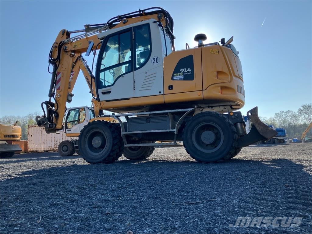 Liebherr A914 Compact Bageri točkaši