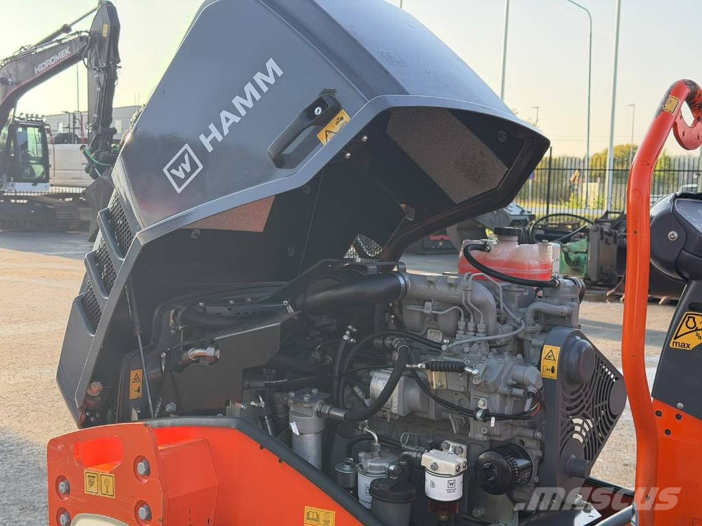 Hamm HD 12 VV مداحل ثنائية الاسطوانة