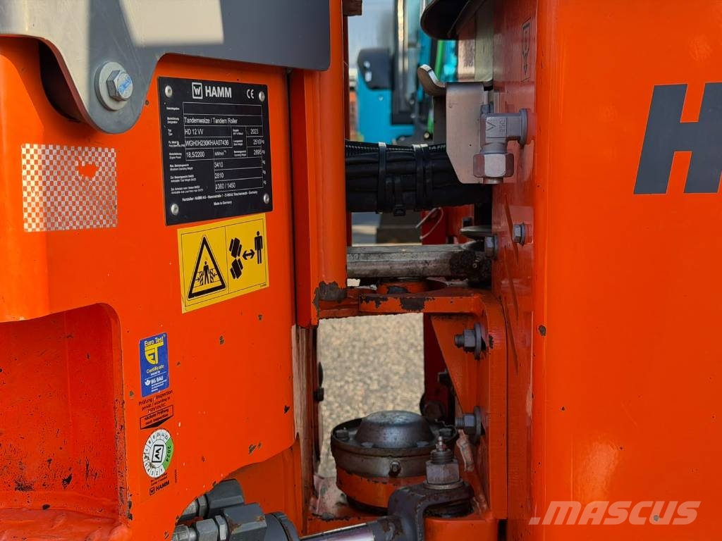 Hamm HD 12 VV مداحل ثنائية الاسطوانة