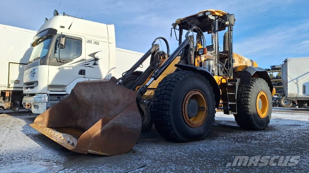 JCB 416 S Kolesni nakladalci