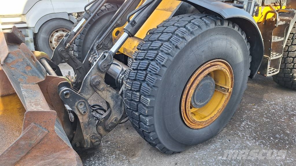 JCB 416 S Kolesni nakladalci
