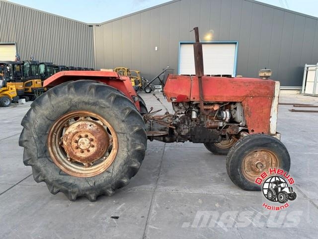 Massey Ferguson MF290 الجرارات