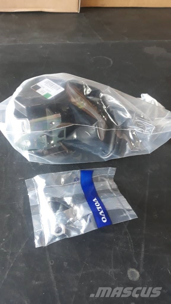 Volvo SEAT BELT KIT 84161777 Kabiinid
