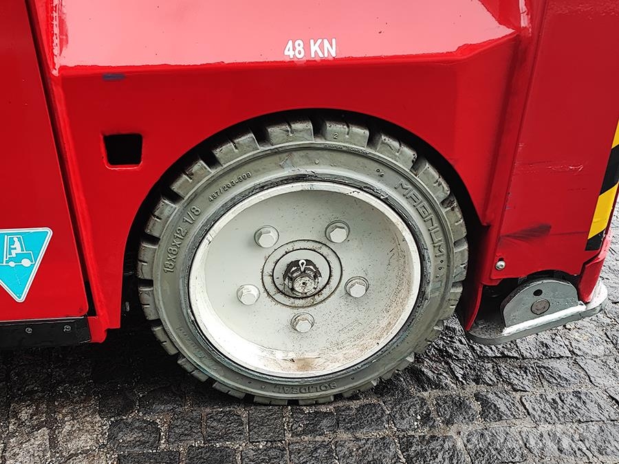 PB LIFTTECHNIK PBS171-12ES Šķerveida pacēlāji