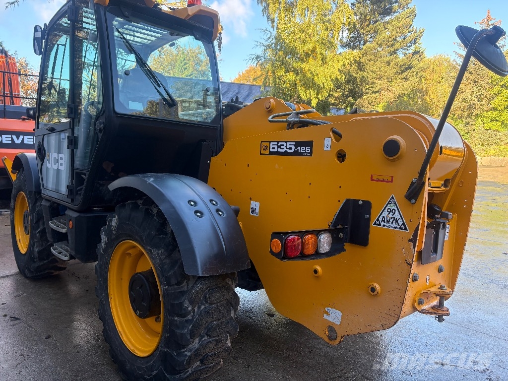 JCB 535-125 Hiviz Telescopic handlers