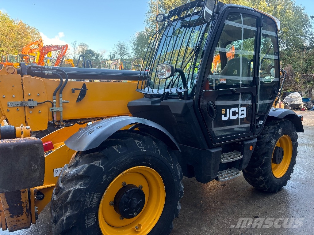 JCB 535-125 Hiviz Telescopic handlers