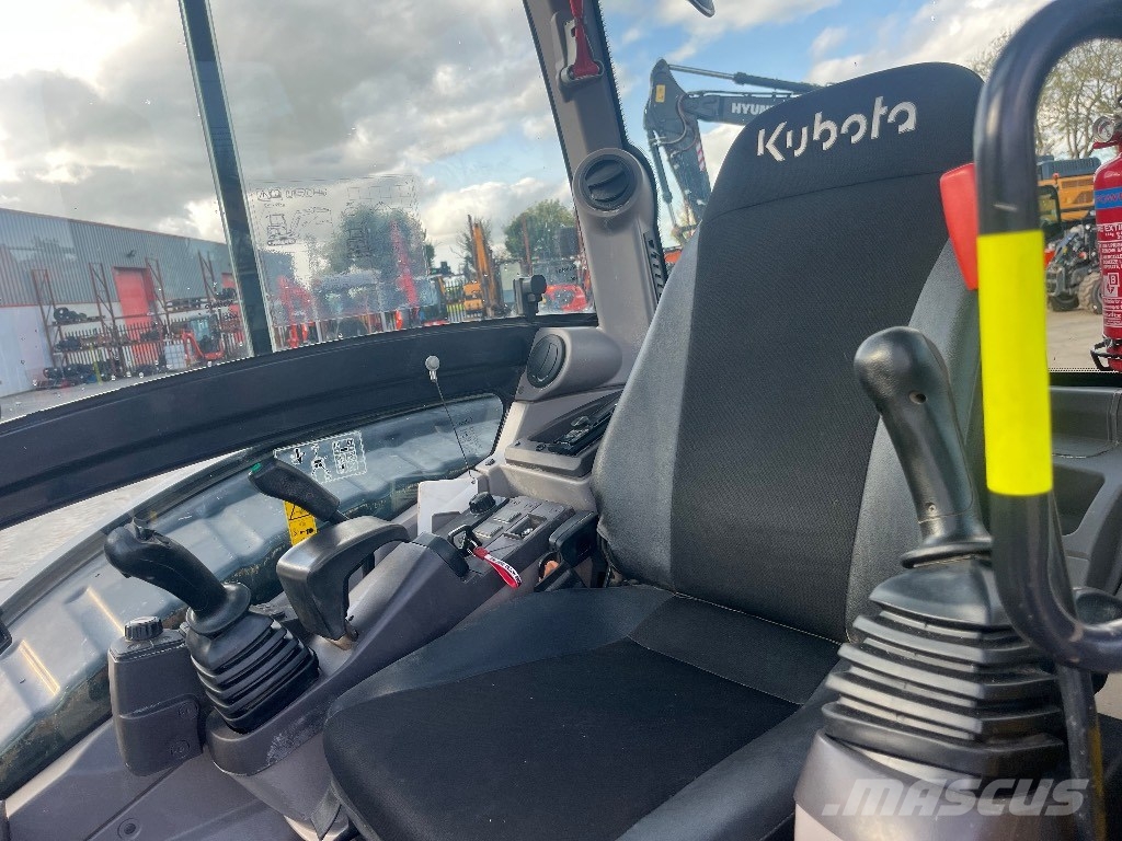 Kubota U 50-5 حفارات صغيرة أقل من 7 طن (حفارات صغيرة)