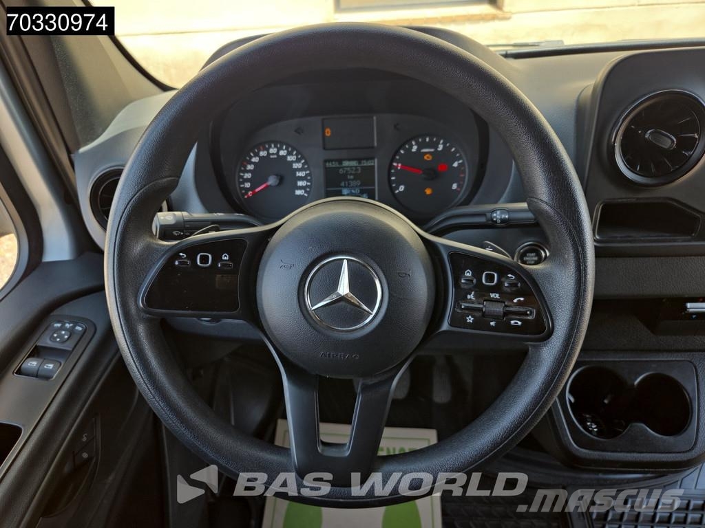 Mercedes-Benz Sprinter 215 CDI Próximamente matriculado en Españ 패널 화물차