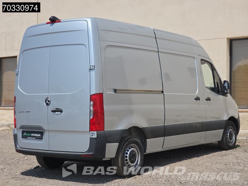 Mercedes-Benz Sprinter 215 CDI Automático - 150CV - L2H2 - MBUX Panel vans