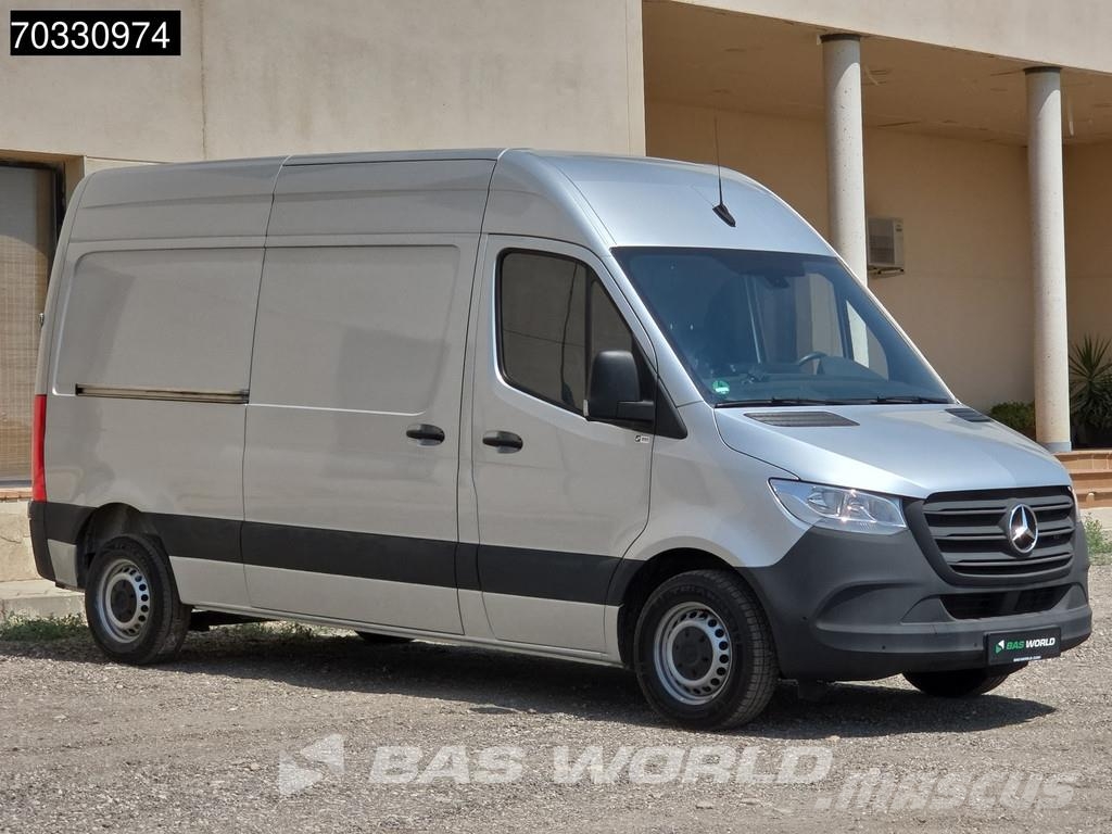 Mercedes-Benz Sprinter 215 CDI Automático - 150CV - L2H2 - MBUX Panel vans