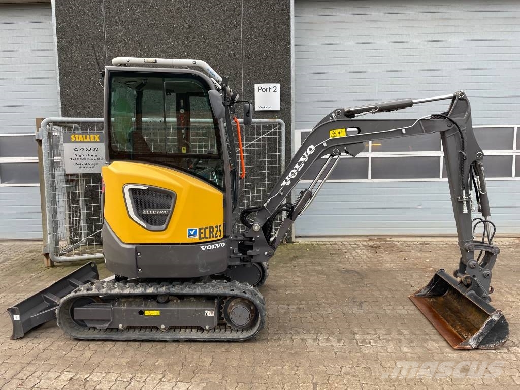 Volvo ECR25 Electric Miniescavadeiras < 7t (Mini escavadeiras)