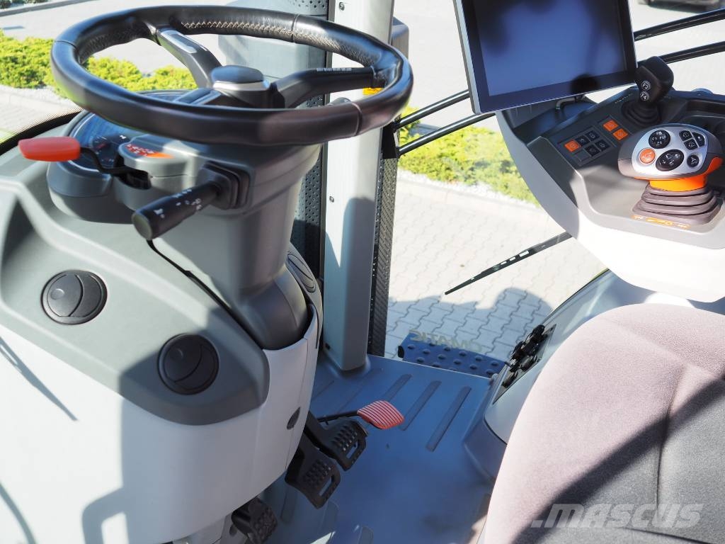 CLAAS Axion 960 TERRA TRAC CMATIC GPS Traktorit