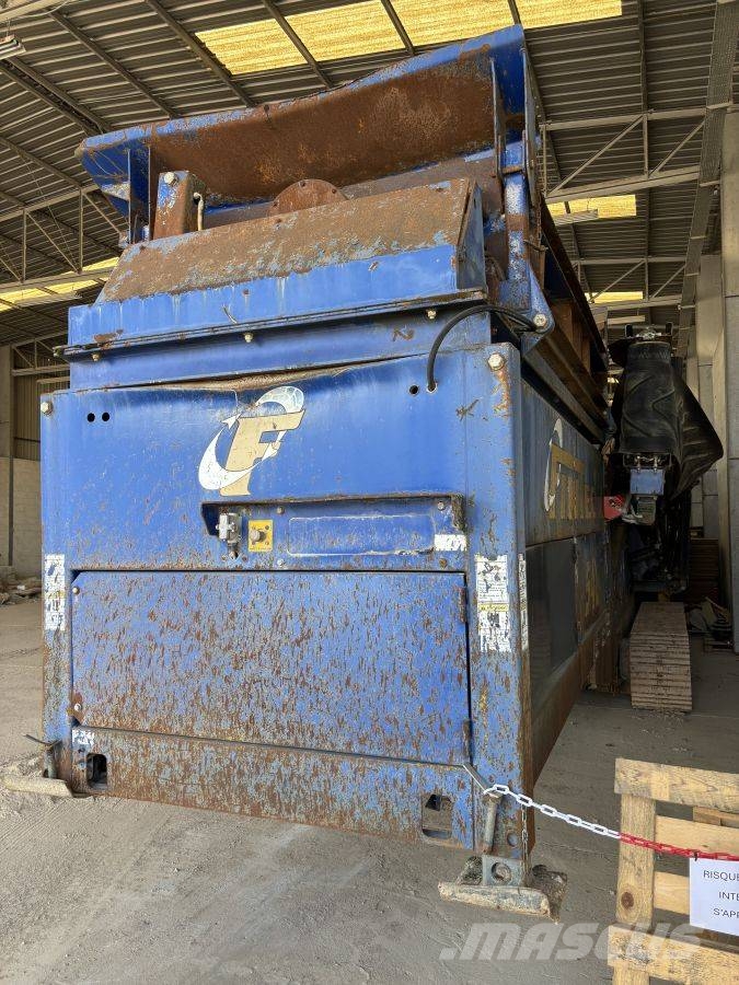 Fintec Sauterelle cribleuse sur chenilles Mobilna sita