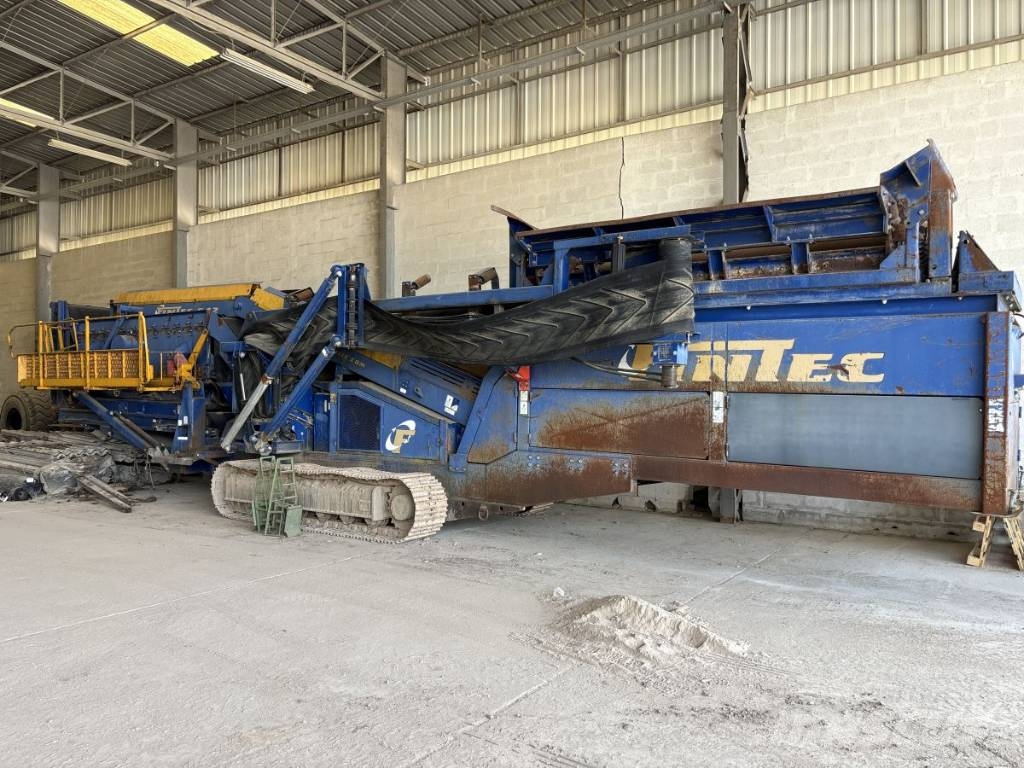 Fintec Sauterelle cribleuse sur chenilles Mobilna sita