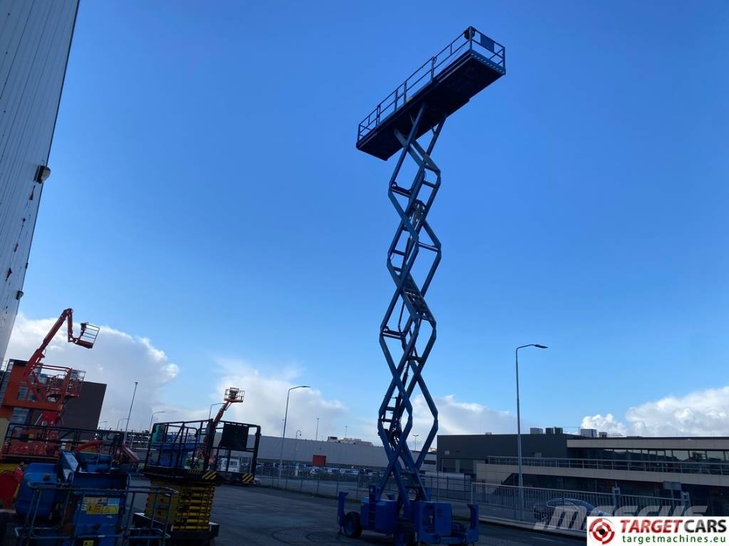 Genie GS-5390RT Diesel 4x4 Scissor Work Lift 1815cm Nacelle ciseaux