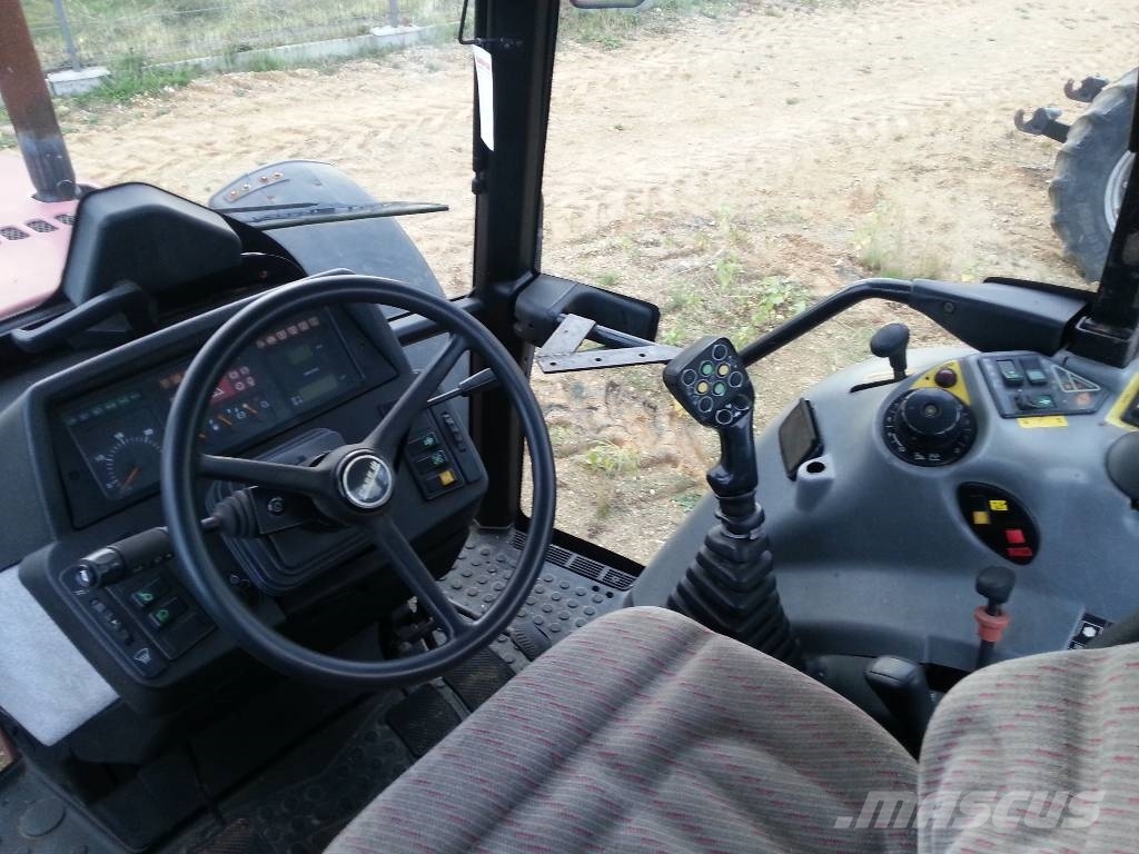 Case IH CS 150 Tractores