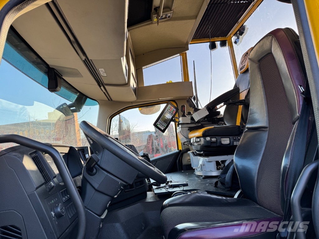 Volvo FM 540 6X6 / Wüst SMC-812TCR ماكينات تقطيع أخشاب الحراجة