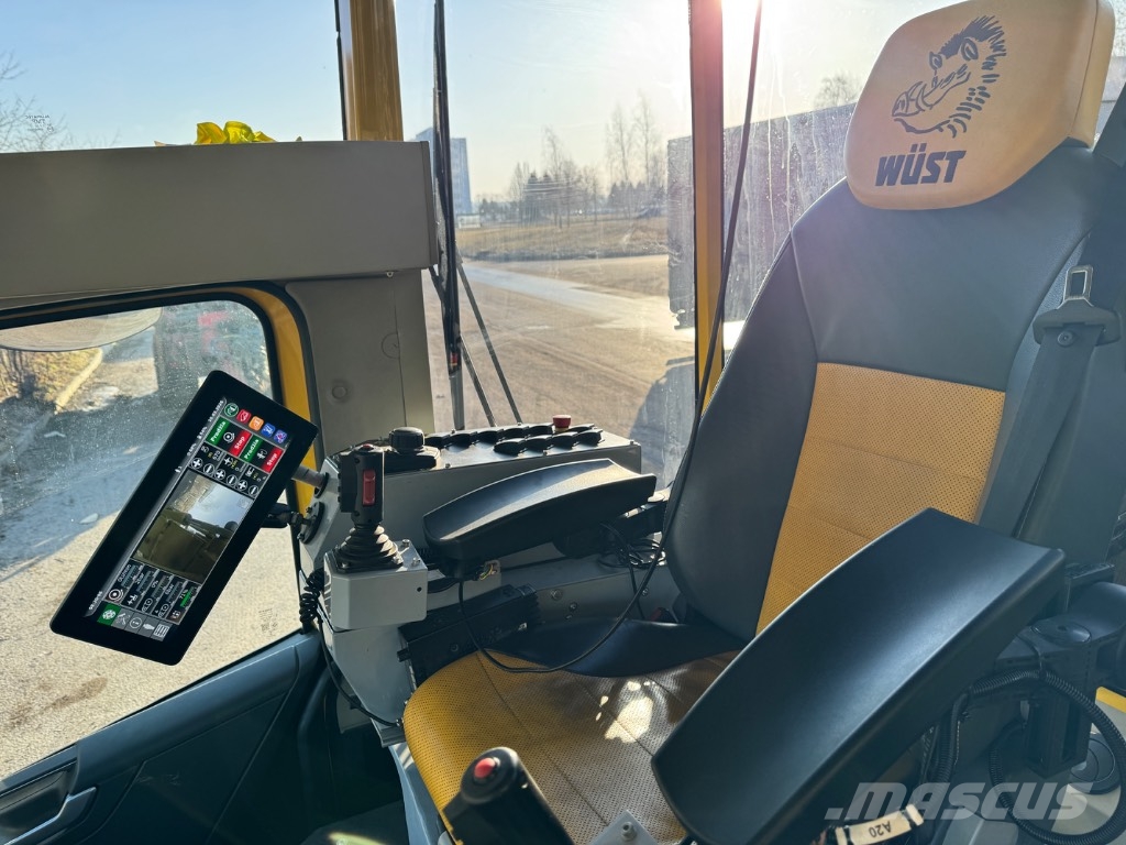 Volvo FM 540 6X6 / Wüst SMC-812TCR ماكينات تقطيع أخشاب الحراجة
