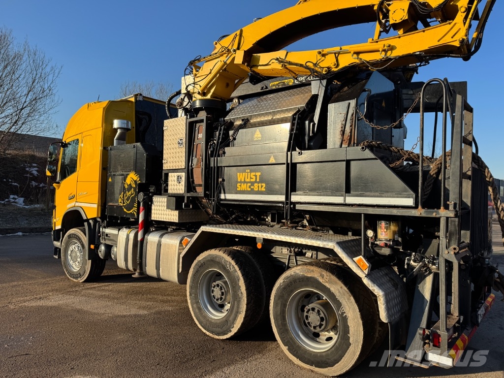 Volvo FM 540 6X6 / Wüst SMC-812TCR ماكينات تقطيع أخشاب الحراجة
