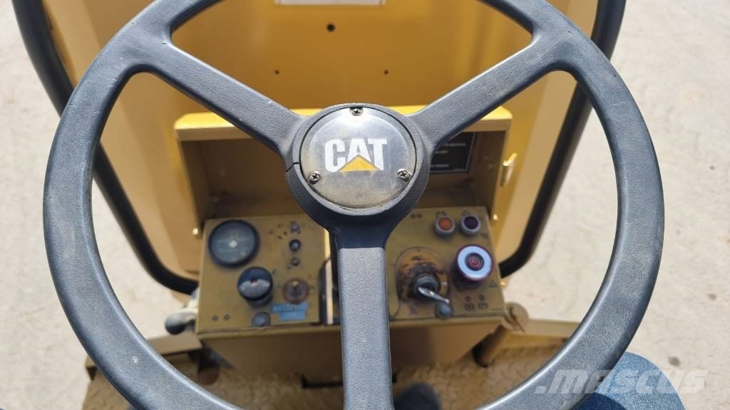 CAT CB 224 C Tandem Valser