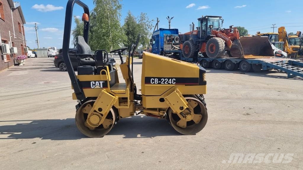 CAT CB 224 C Tandem Valser