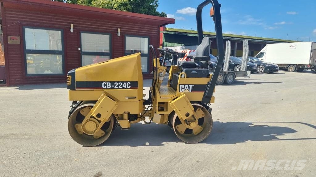 CAT CB 224 C Tandem Valser