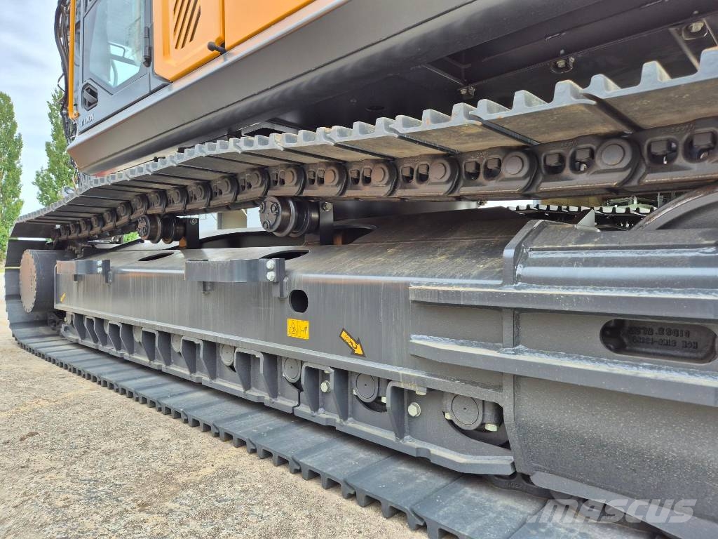 Hyundai HX 300 Raupenbagger