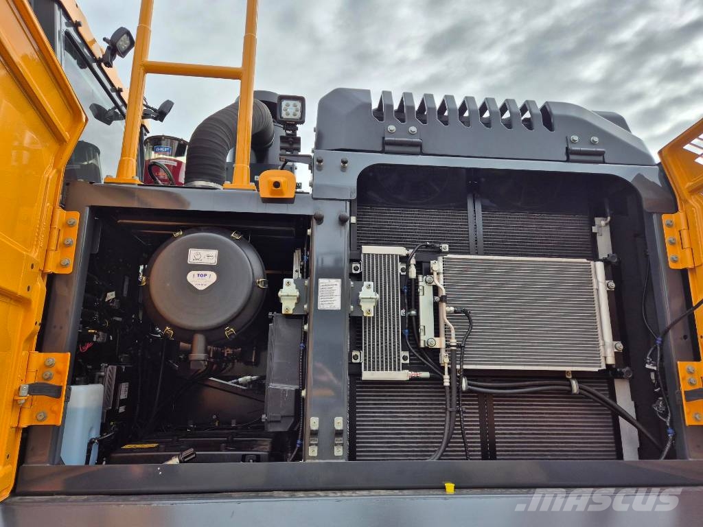 Hyundai HX 300 Raupenbagger