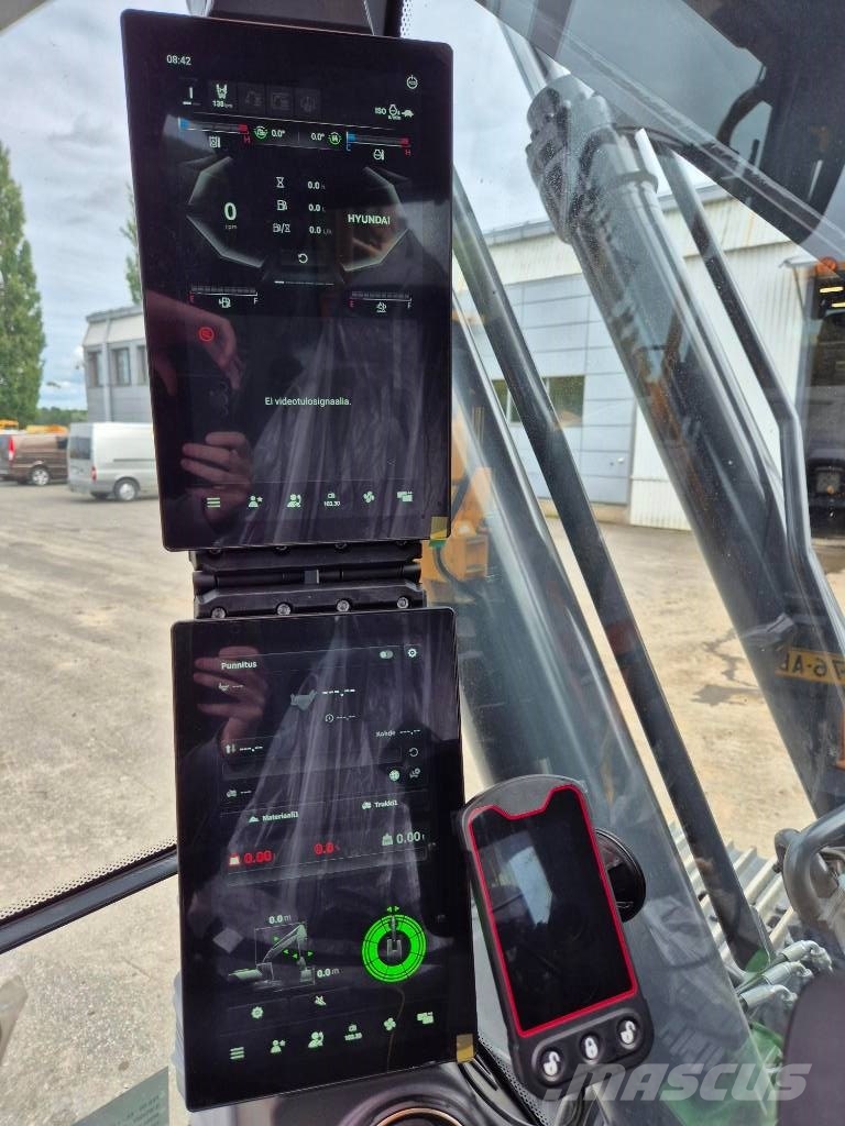 Hyundai HX 300 Raupenbagger