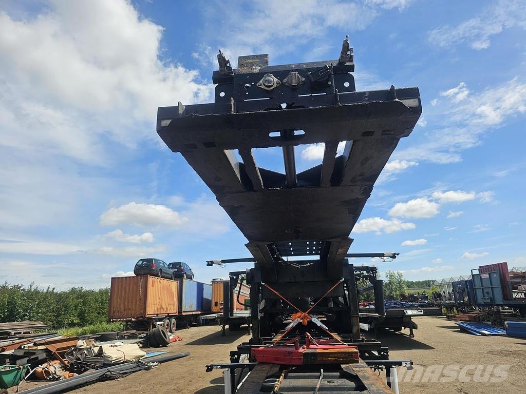 Groenewegen 45.07 CC-12-27 / 45 FT AND 40 FT CHASSIS BPW DISC. Containerframe semi-trailers