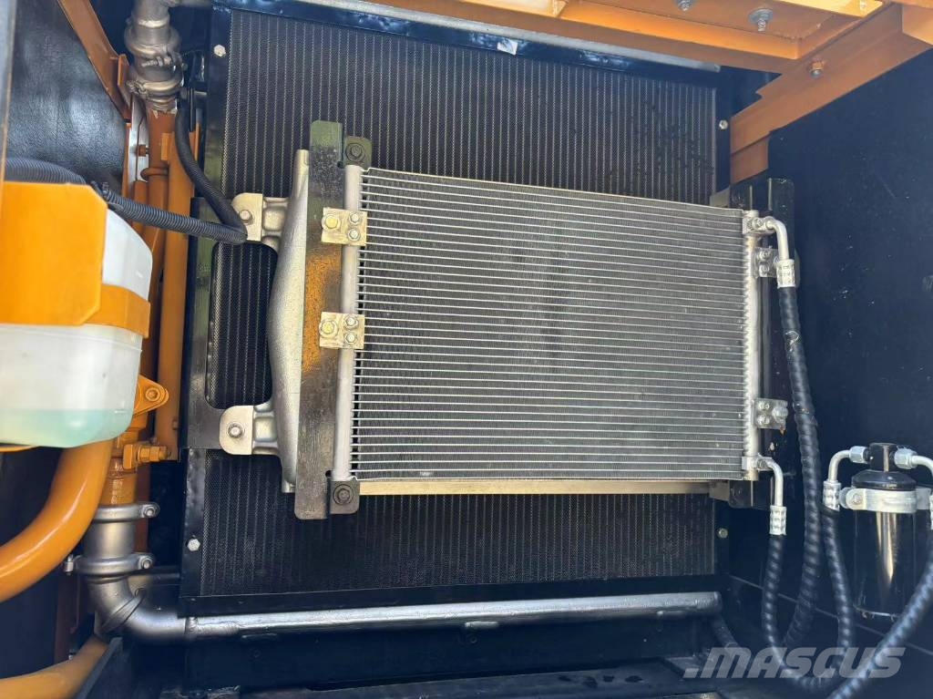 Sany SY 215 C Escavadoras de rastos