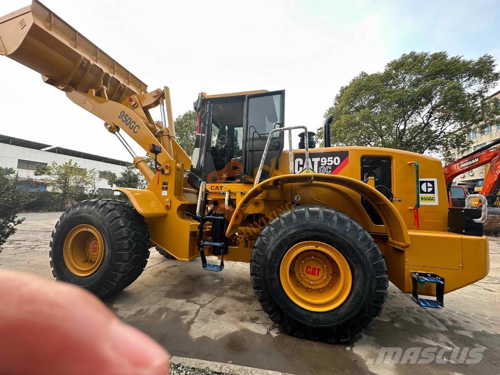 CAT 950 GC 휠로우더