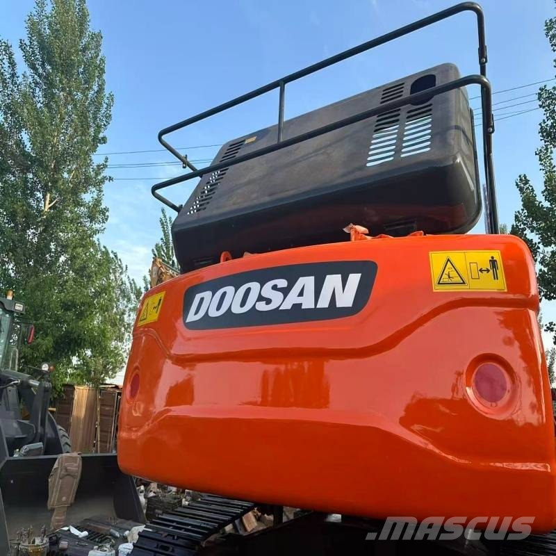 Doosan DX 300 LC-9C Excavadoras sobre orugas
