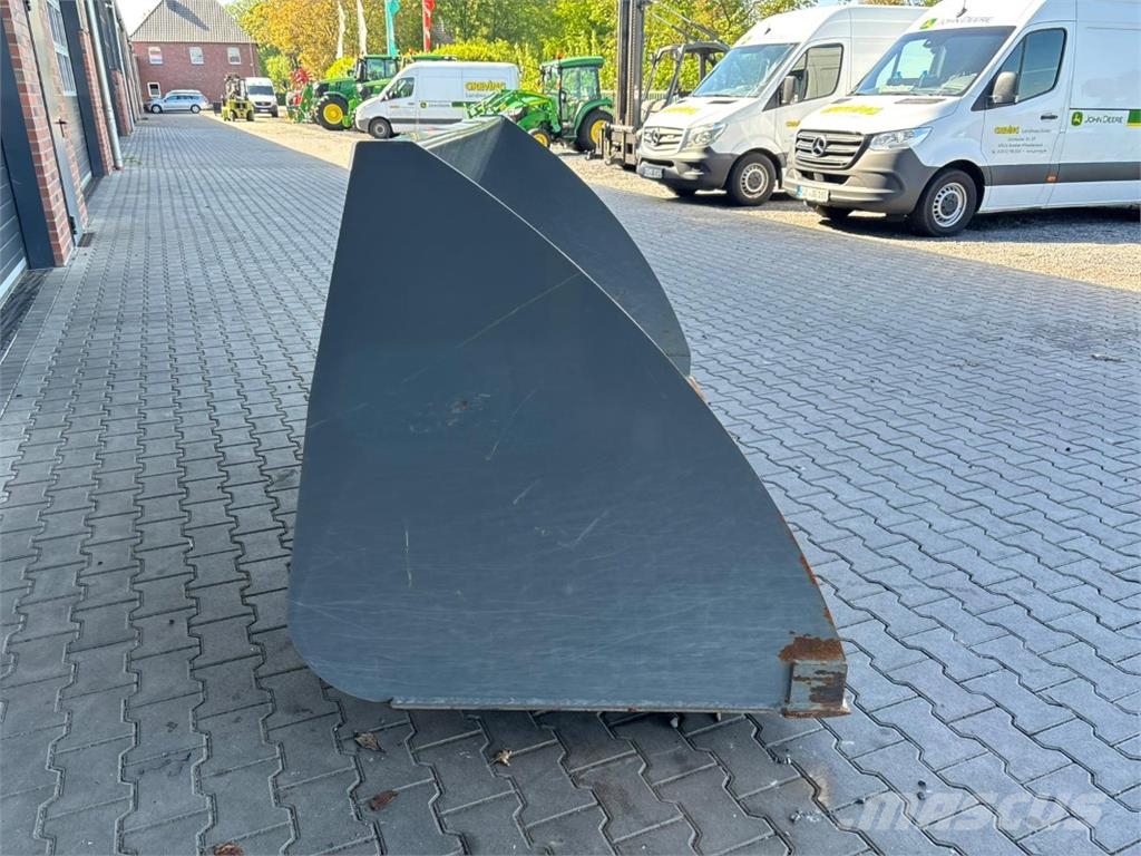 Kramer Volumenschaufel Kovalar