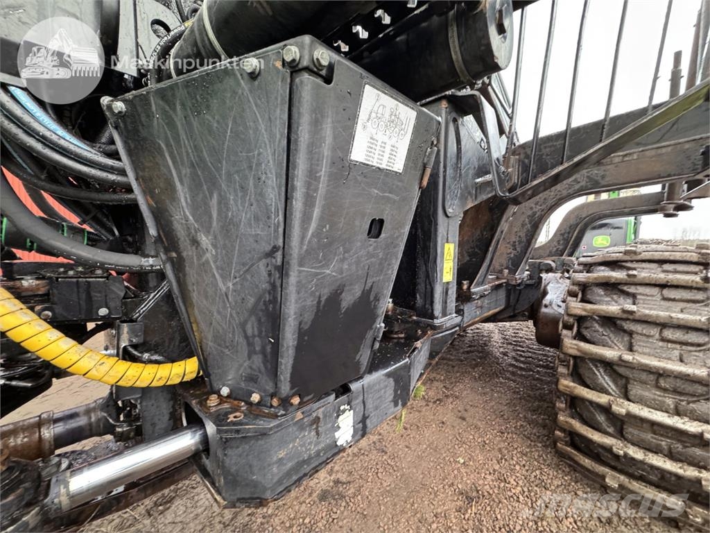 John Deere 1910 G Forwarder