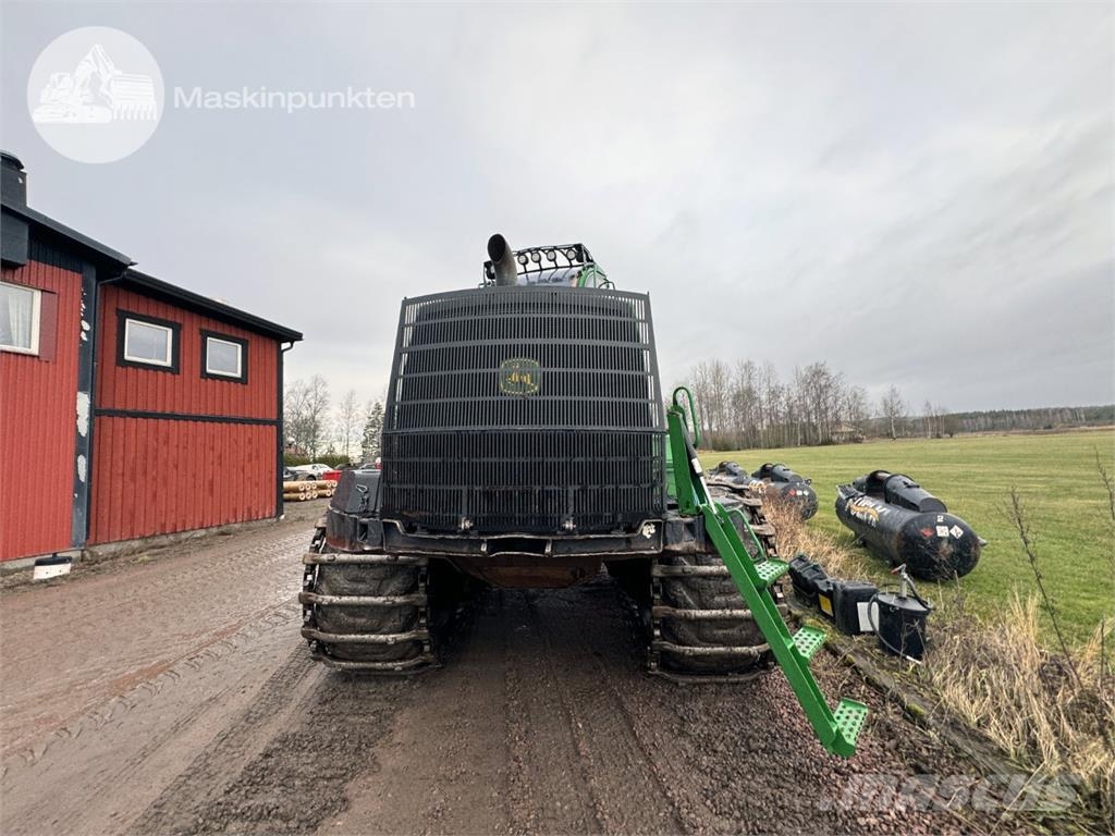 John Deere 1910 G Forwarder