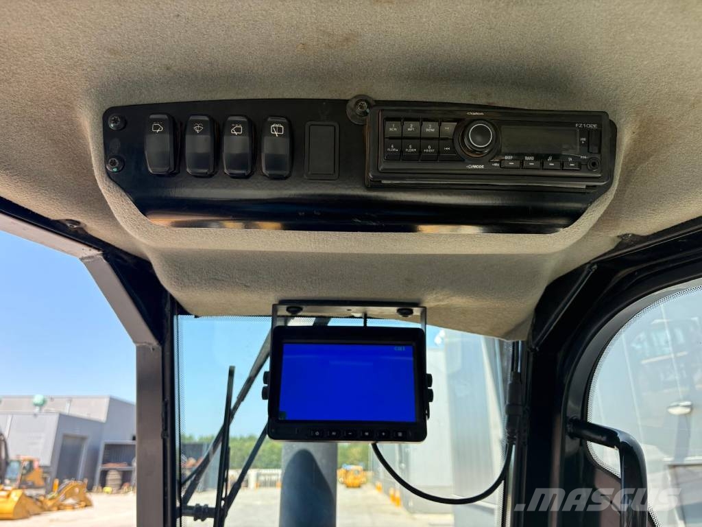 CAT D 5 K 2 LGP Bouteurs sur chenilles