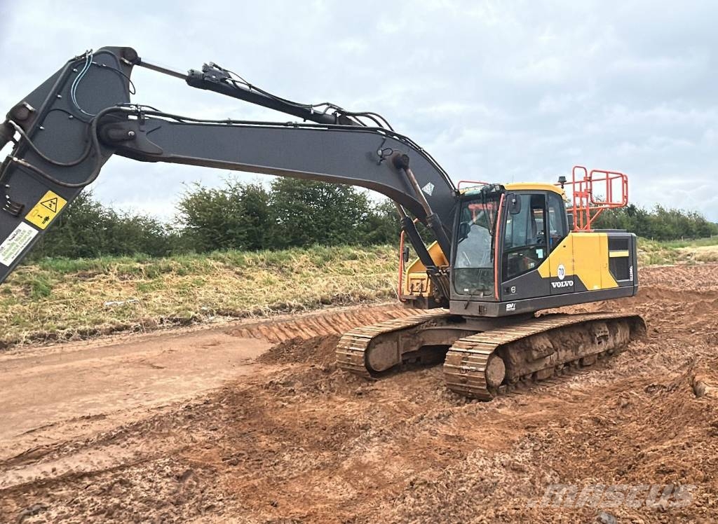 Volvo EC 220 EL Crawler excavators