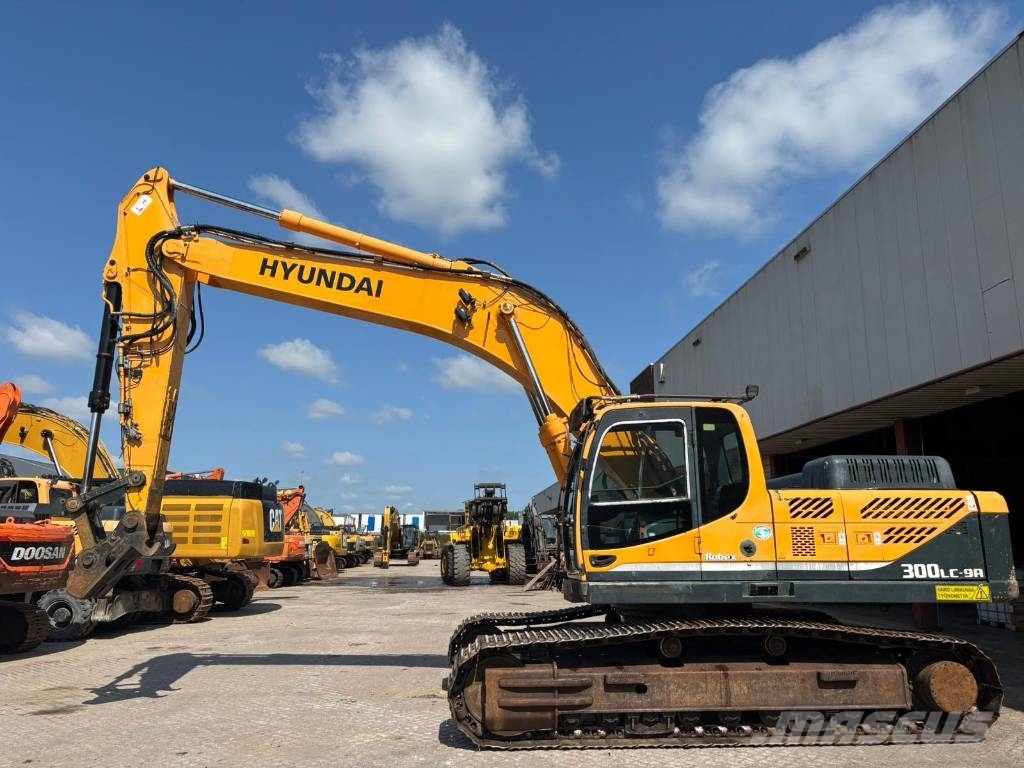 Hyundai Robex 300 LC-9 A Gravemaskiner på larvebånd