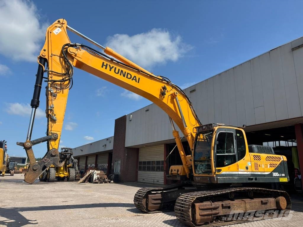 Hyundai Robex 300 LC-9 A Gravemaskiner på larvebånd